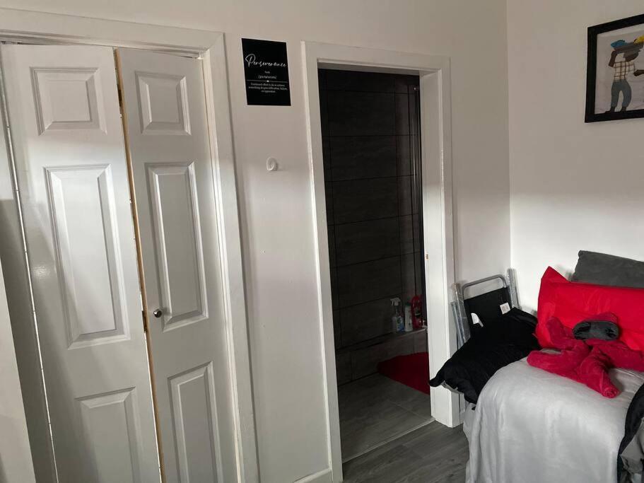 Limpenny Garden Flat Nottingham Exterior foto